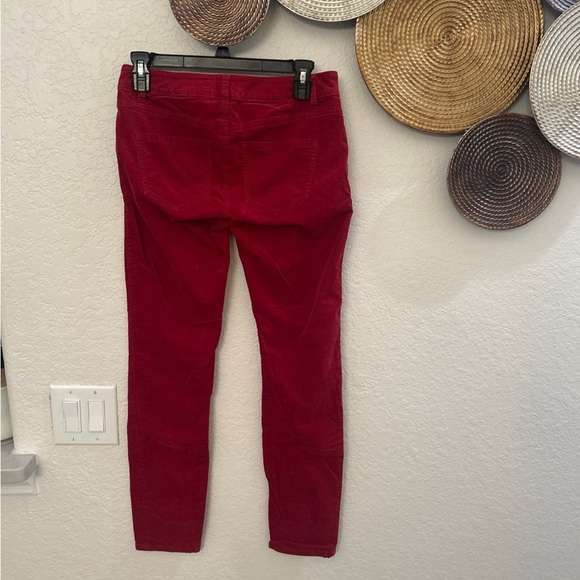 Cabi lightweight Valentine’s Day red corduroy‎ skinny pants size 2 - Picture 3 of 3